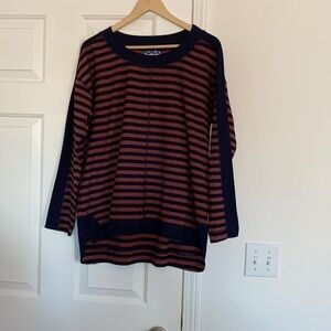 Comme Toi stripped boat neck top.